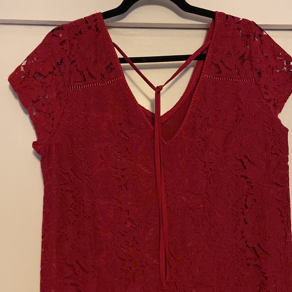 Wine lace top